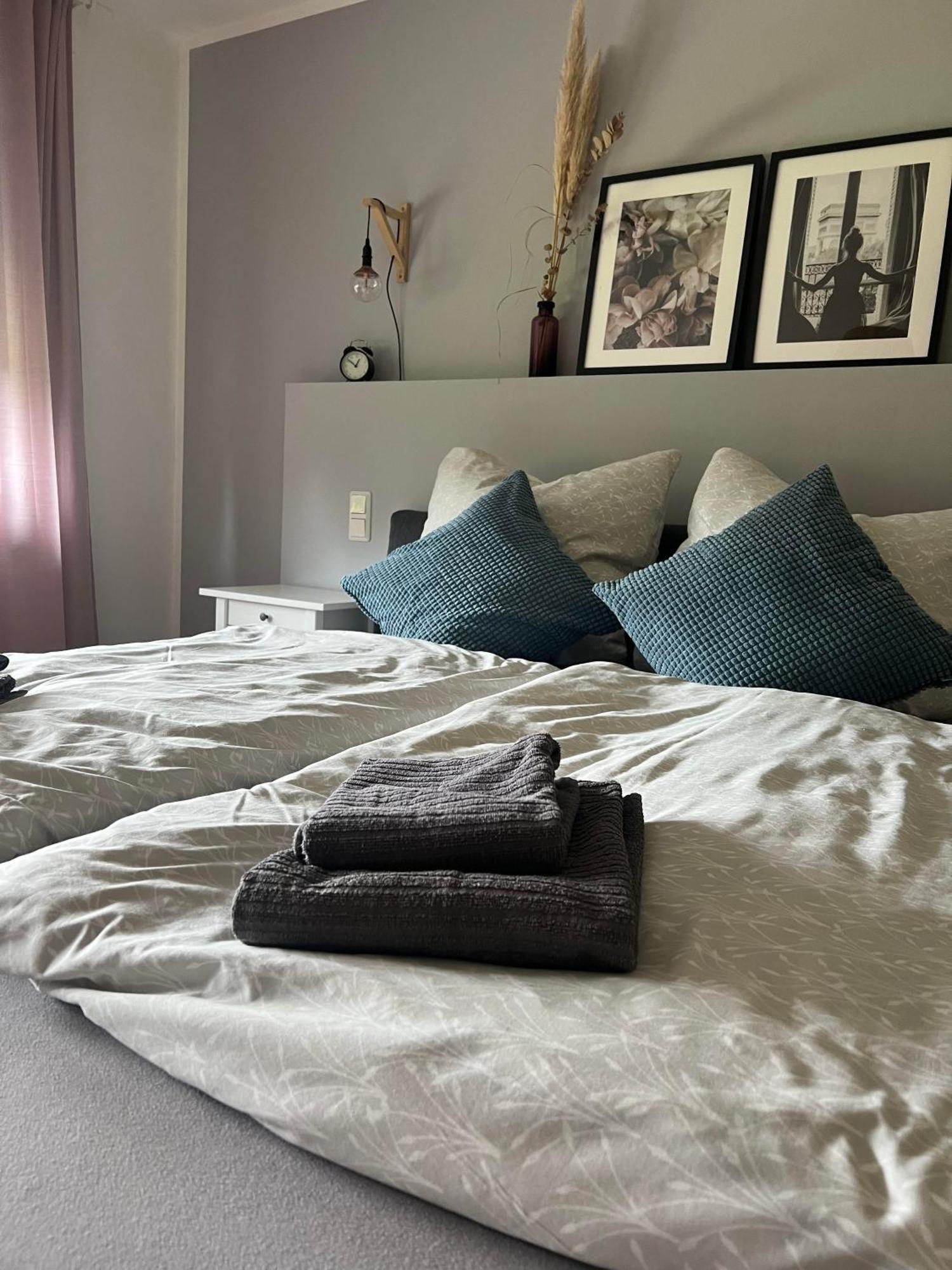 Apartment Helle, Moderne Am Waldrand In Für Max 4 Personen Prüm